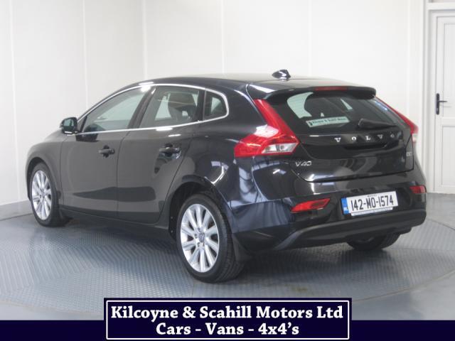 Image for 2014 Volvo V40 1.6 D2 SE LUXURY NAV *Leather Interior + SAT NAV + Bluetooth + Air Con*