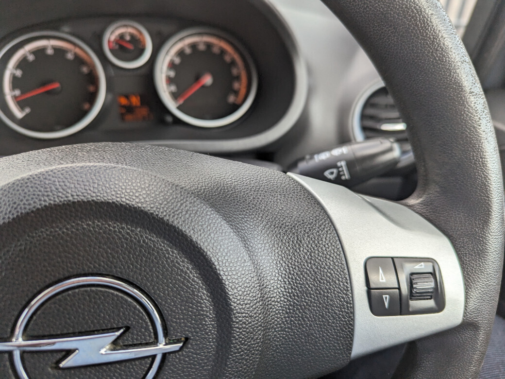 2013 Opel Corsa