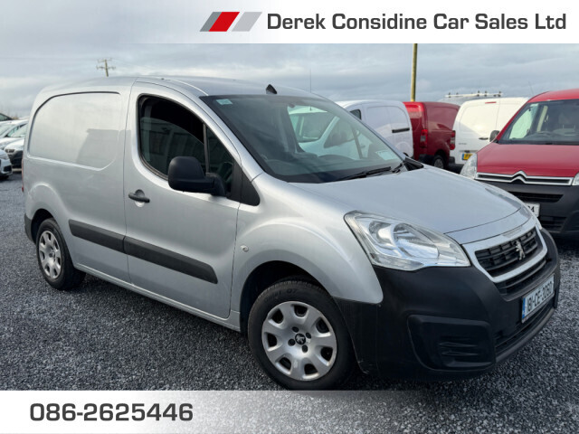 vehicle for sale from Derek Considine Car Sales Ltd