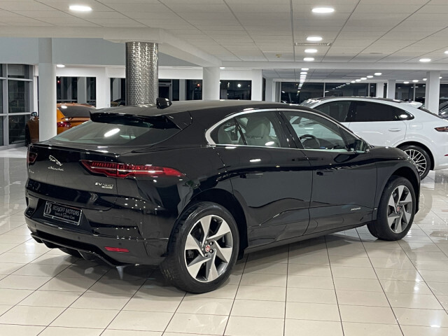 Image for 2019 Jaguar I-Pace EV 400 SE=ONLY 30, 000 MILES//IVORY INTERIOR//D REG=FULL JAGUAR SERVICE HISTORY=TAILORED FINANCE PACKAGES AVAILABLE=TRADE IN'S WELCOME